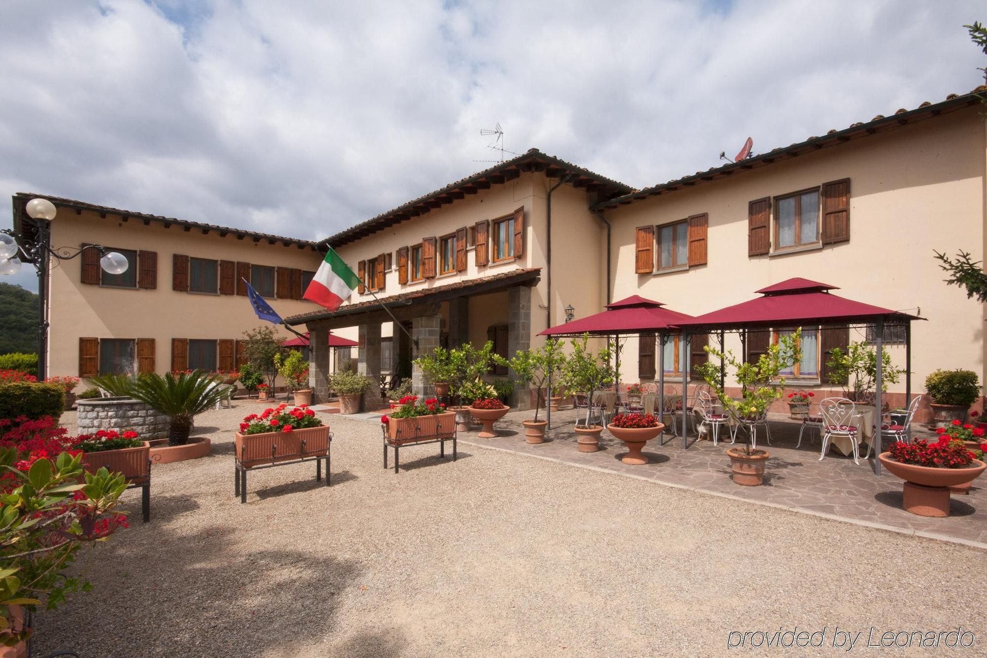 Hotel Del Lago Cavriglia Exterior photo
