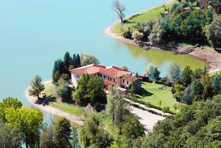 Hotel Del Lago Cavriglia Exterior photo