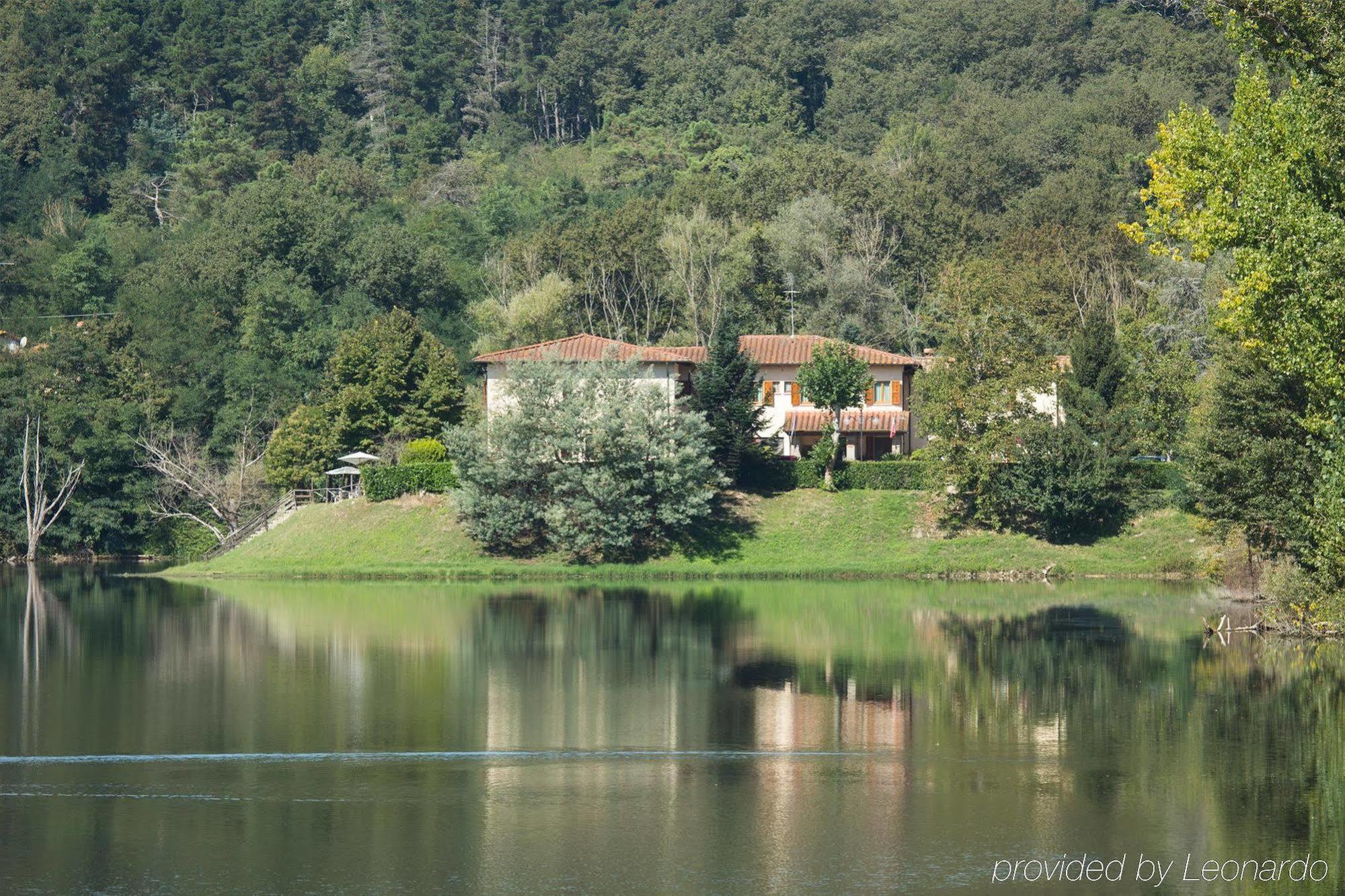 Hotel Del Lago Cavriglia Exterior photo