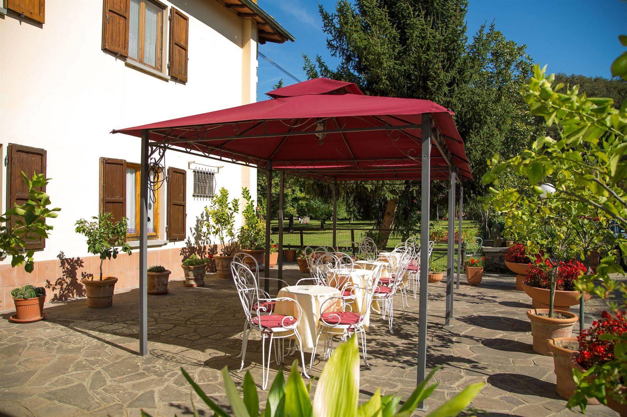 Hotel Del Lago Cavriglia Exterior photo