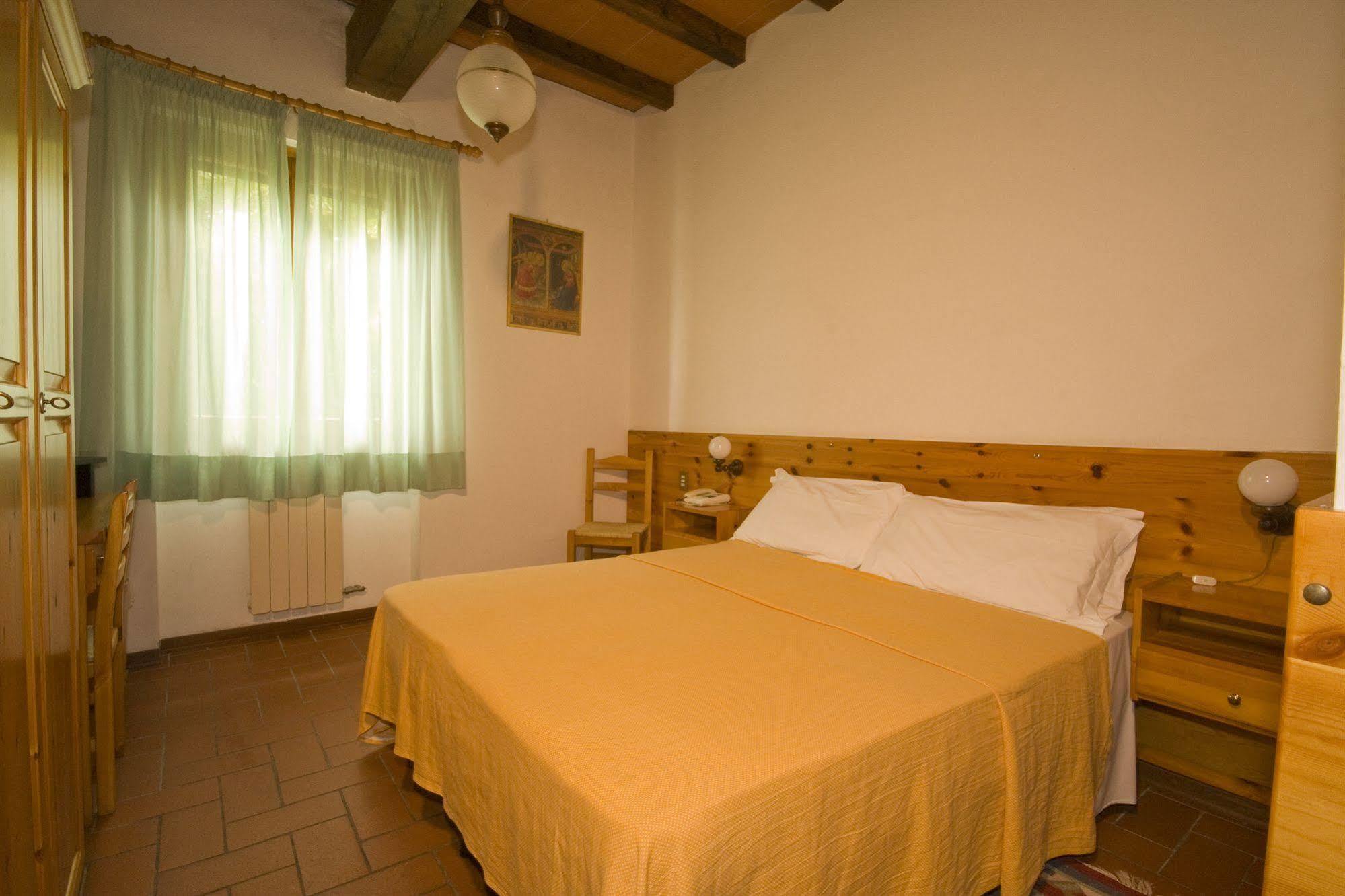 Hotel Del Lago Cavriglia Exterior photo