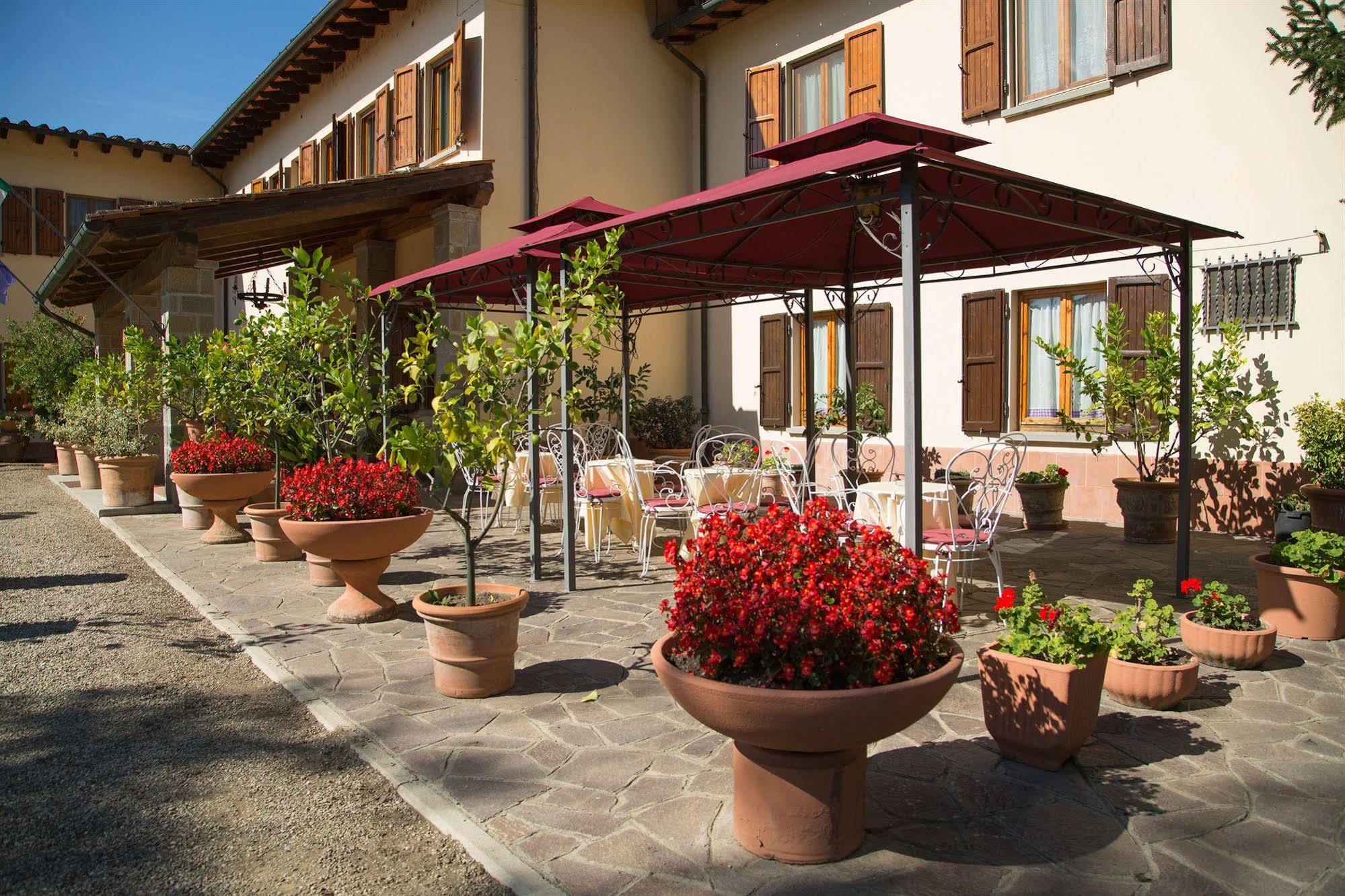 Hotel Del Lago Cavriglia Exterior photo